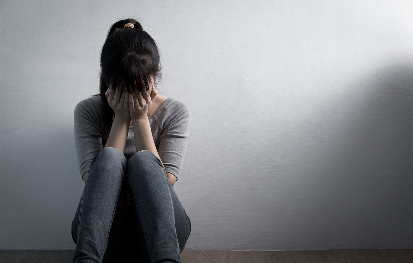 Ομαδικός βιασμός 14χρονης στον Πειραιά: Τη βρήκαν «εξαντλημένη» στο δρόμο αστυνομικοί – 4 αντιφατικές εκδοχές έδωσε κατηγορούμενος