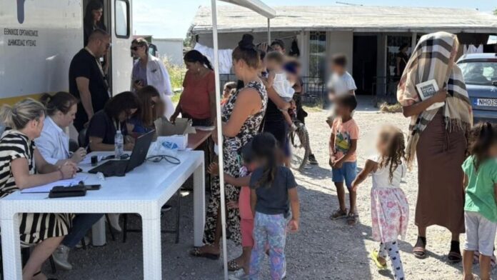 Ομάδα του ΕΟΔΥ επισκέπτεται καταυλισμό Ρομά στον Δήμο Κατερίνης