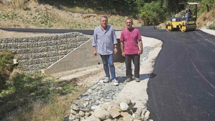 Επιδιόρθωση δρόμων στον Άγιο Δημήτριο του Δήμου Κατερίνης