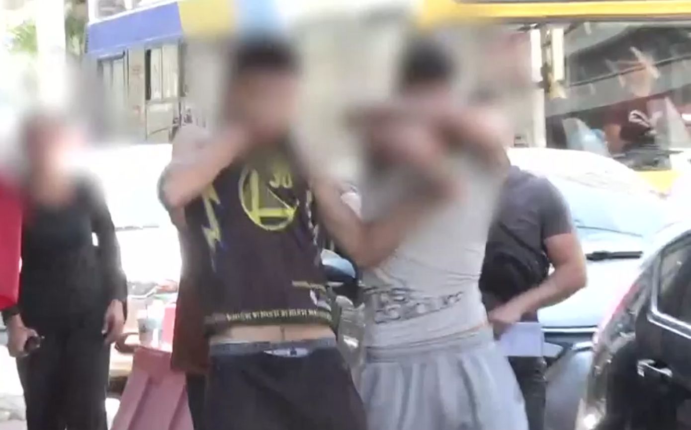 Ομαδικός βιασμός στον Πειραιά: Οι κατηγορούμενοι απολογούνται τη Δευτέρα – Η 14χρονη απειλήθηκε να σιωπήσει