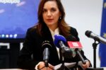 Η Όλγα Κεφαλογιάννη πρότεινε «ευρωπαϊκή» βίζα για τουρίστες που επιθυμούν να επισκεφθούν πολλαπλές χώρες της ΕΕ