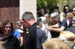 “Λύγισαν Γιώργος Καπουτζίδης, Ράνια Σχίζα και Κώστας Μπερικόπουλος στην αποχαιρετιστήρια τελετή του Γεράσιμου Μιχελή”