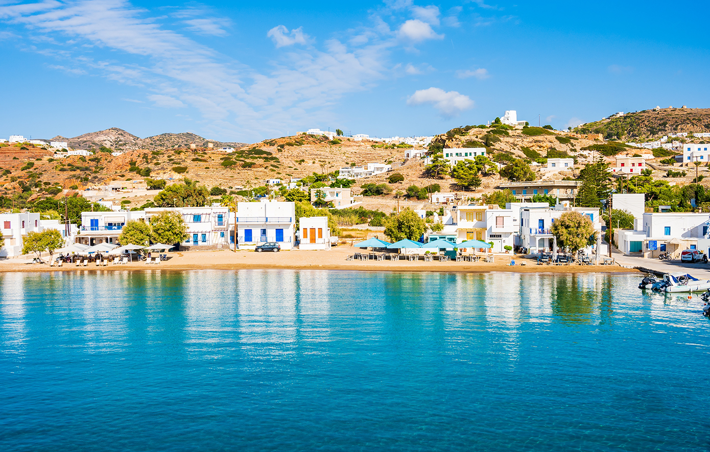 Έντονο επενδυτικό ενδιαφέρον για γη στα ελληνικά νησιά – Τιμές σε κορυφαία επίπεδα δεκαετίας