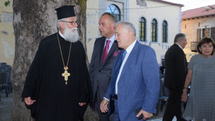 Ο Πρόεδρος της ΚΕΔΕ στις εθνικές και θρησκευτικές τελετές στη Δημητσάνα