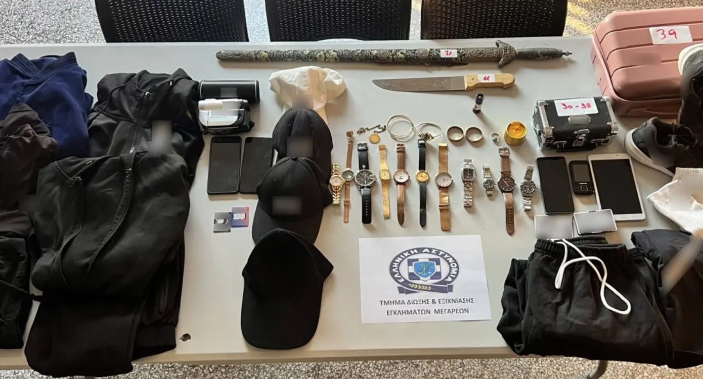Συνελήφθη εγκληματική ομάδα για κλοπές και ληστείες σε Μέγαρα, Κορινθία και Αιγιαλεία
