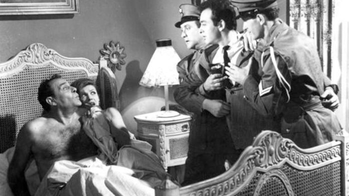 Σαν σήμερα 24 Ιουλίου: Η μοιχεία παύει να θεωρείται αδίκημα στην Ελλάδα