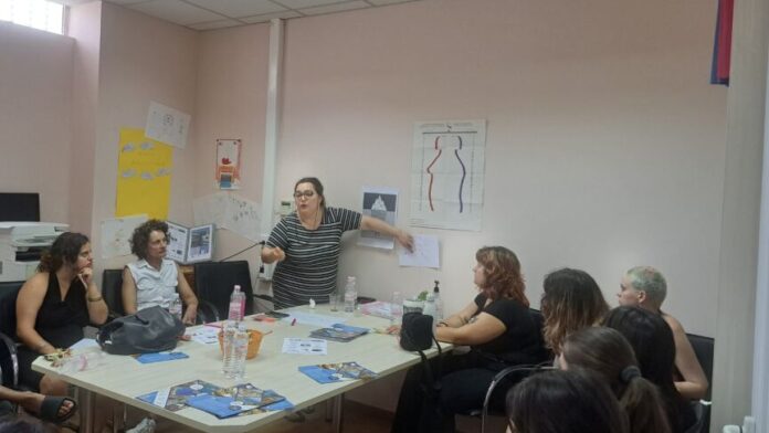 Δ. Κορινθίων: Παρουσίαση του Κέντρου Συμβουλευτικής Γυναικών σε οργανισμούς