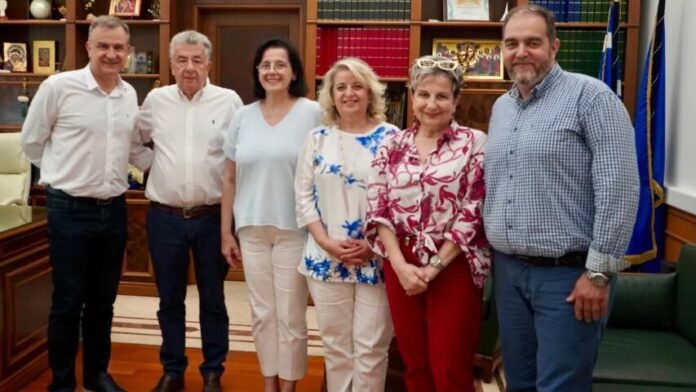 Κρίσιμη συνάντηση στην Περιφέρεια Κρήτης για το Σχολείο Ευρωπαϊκής Παιδείας