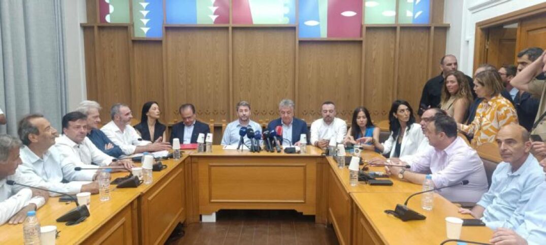 Π. Κρήτης: Σειρά συσκέψεων για το μεταναστευτικό κατόπιν πρόσκλησης του Ν. Ανδρουλάκη