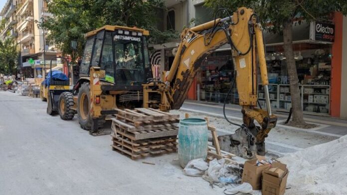 Έργα στο καινούργιο τμήμα της οδού Ηπείρου στον Δήμο Λαρισαίων