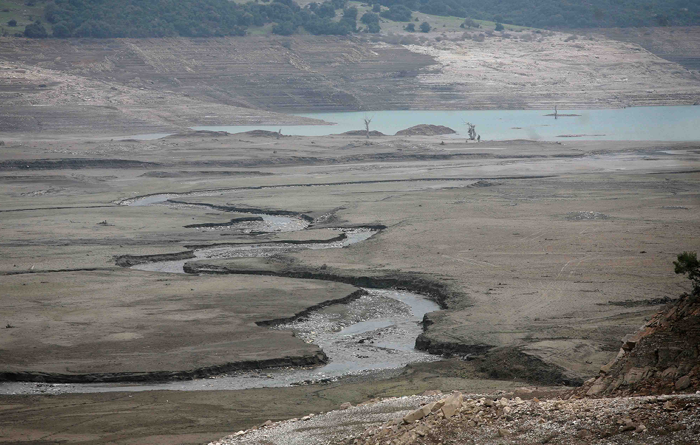 Bloomberg: Η στρατηγική της ελληνικής κυβέρνησης για την αντιμετώπιση της λειψυδρίας – Συνάντηση στο Μαξίμου με τον Μητσοτάκη σήμερα
