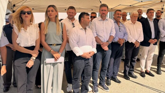 Ο Δήμος Μαλεβιζίου απέτισε φόρο τιμής στους ηρωικούς καταδρομείς Ν. Καβροχωριανό και Η. Τούλη
