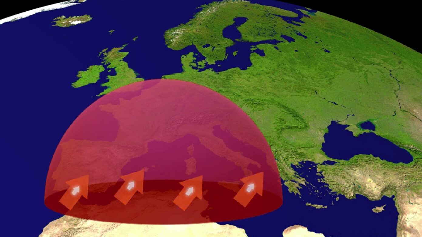 Σε «κόλαση» μετατρέπεται η χώρα με θερμοκρασίες πάνω από 40 βαθμούς – Συναγερμός Μαρουσάκη για ακραίο κίνδυνο πυρκαγιάς
