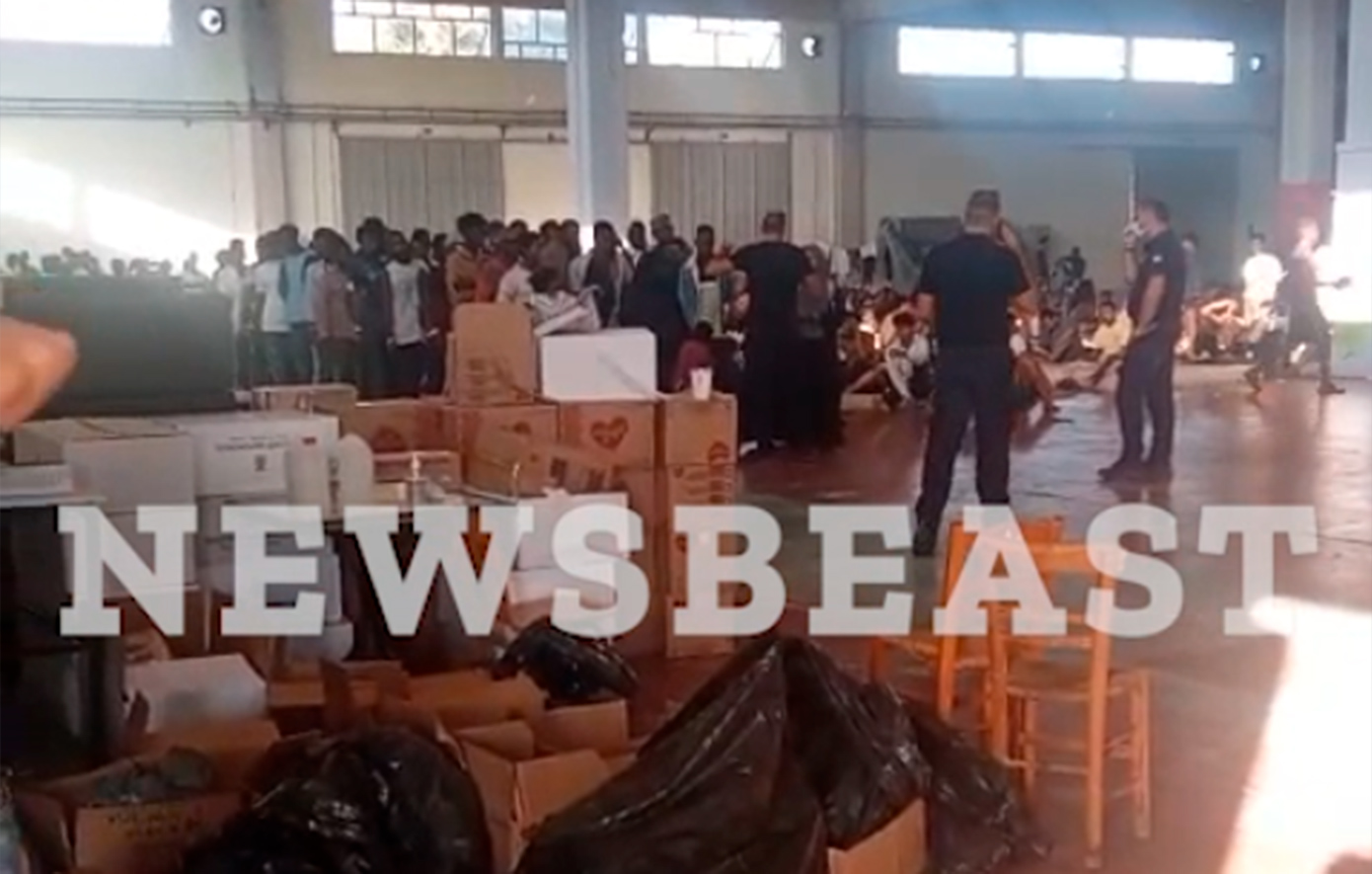 Οι πρώτοι 194 μετανάστες αναχώρησαν από την Κρήτη – Αποφάσεις στη συνάντηση με τον Περιφερειάρχη στο υπουργείο