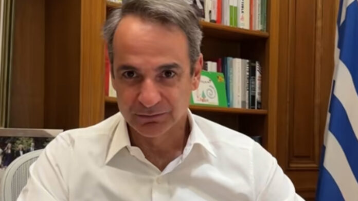 Μητσοτάκης στο TikTok για τις χρεώσεις στα ΑΤΜ: Κάποιοι εκμεταλλεύτηκαν κενά, αυτό σταματά τώρα