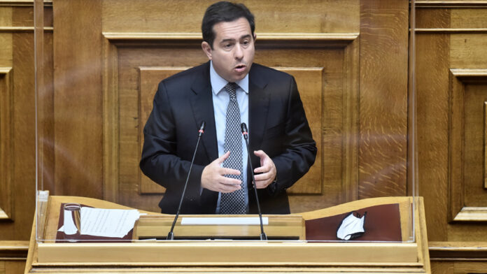 Μηταράκης: Η ΝΔ υποστηρίζει την Εξεταστική και απορρίπτει τις προτάσεις για Προανακριτική