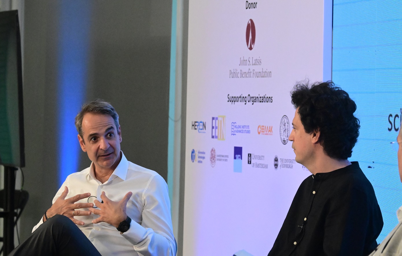 Ζωντανή μετάδοση της συνομιλίας Κυριάκου Μητσοτάκη με Κωνσταντίνο Δασκαλάκη