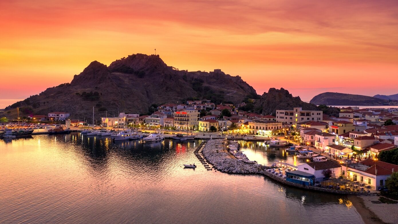 Τι καιρό θα κάνει το καλοκαίρι σύμφωνα με τα Μερομήνια 2025