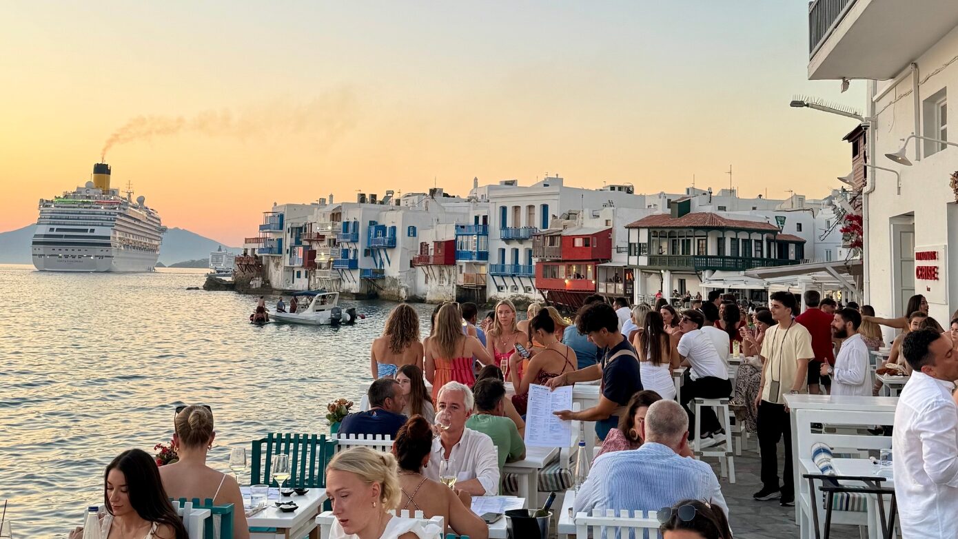Πτώση τουρισμού στη Μύκονο φέτος: Ακόμη διαθέσιμα καταλύματα για Αύγουστο