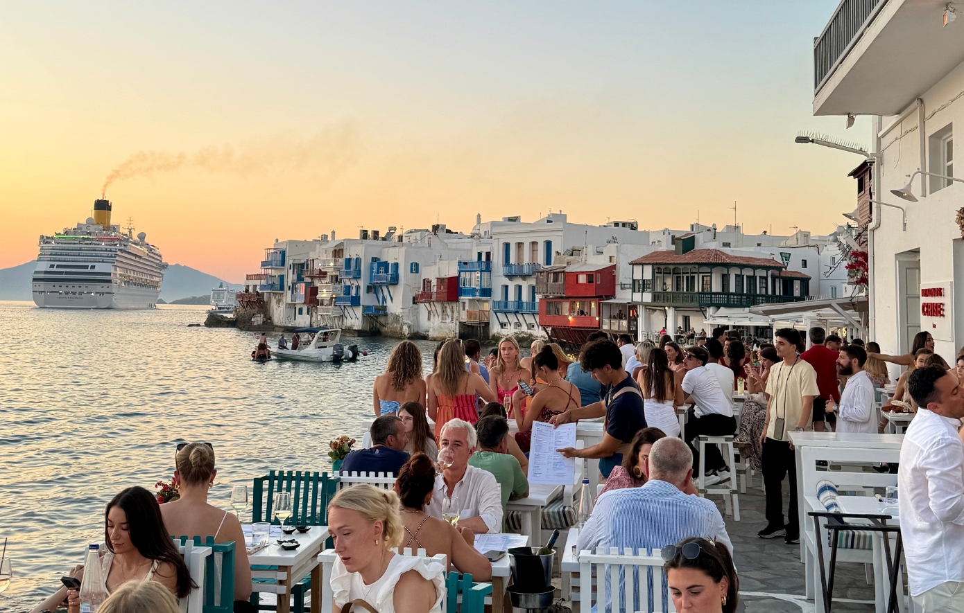 Πτώση τουρισμού στη Μύκονο φέτος: Ακόμη διαθέσιμα καταλύματα για Αύγουστο
