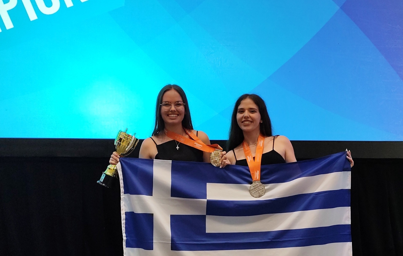 Δύο 17χρονες Ελληνίδες κατακτούν την κορυφή στον παγκόσμιο διαγωνισμό πληροφορικής της Microsoft