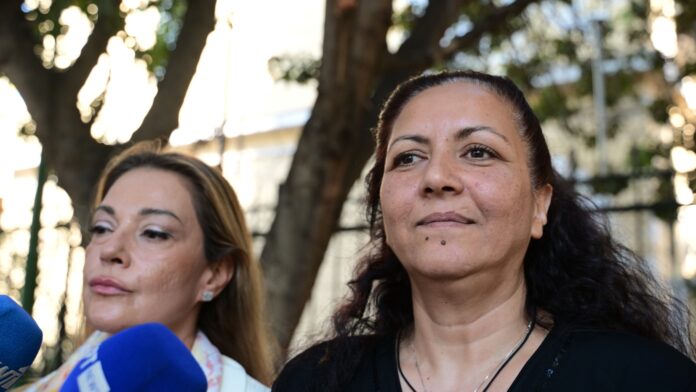 «Αύριο θα φέρω γλυκά και θα τα αφήσω στο μνήμα της» – Συγκινεί η μητέρα της Κυριακής Γρίβα για την απόφαση του δικαστηρίου