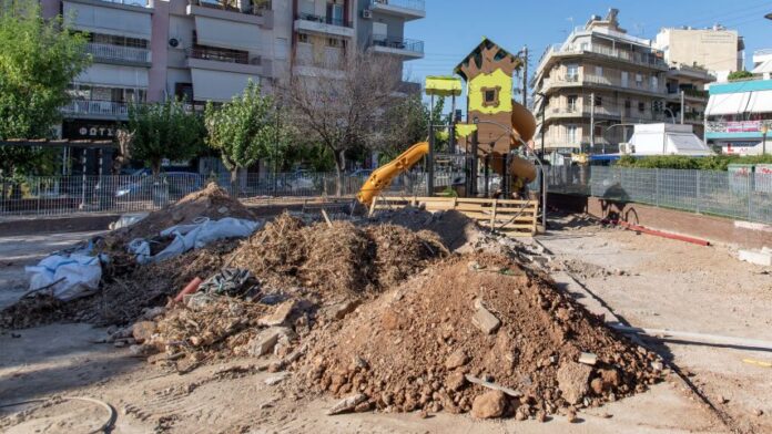 Δ. Νίκαιας-Αγ.Ι. Ρέντη: Προχωρά η αναμόρφωση της Πλατείας Δημοκρατίας