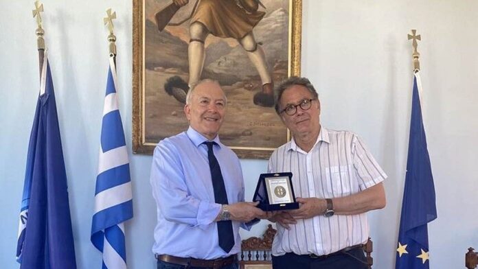 Επαφές Δημάρχου Νισύρου με Υφυπουργό Ναυτιλίας & Νησιωτικής Πολιτικής