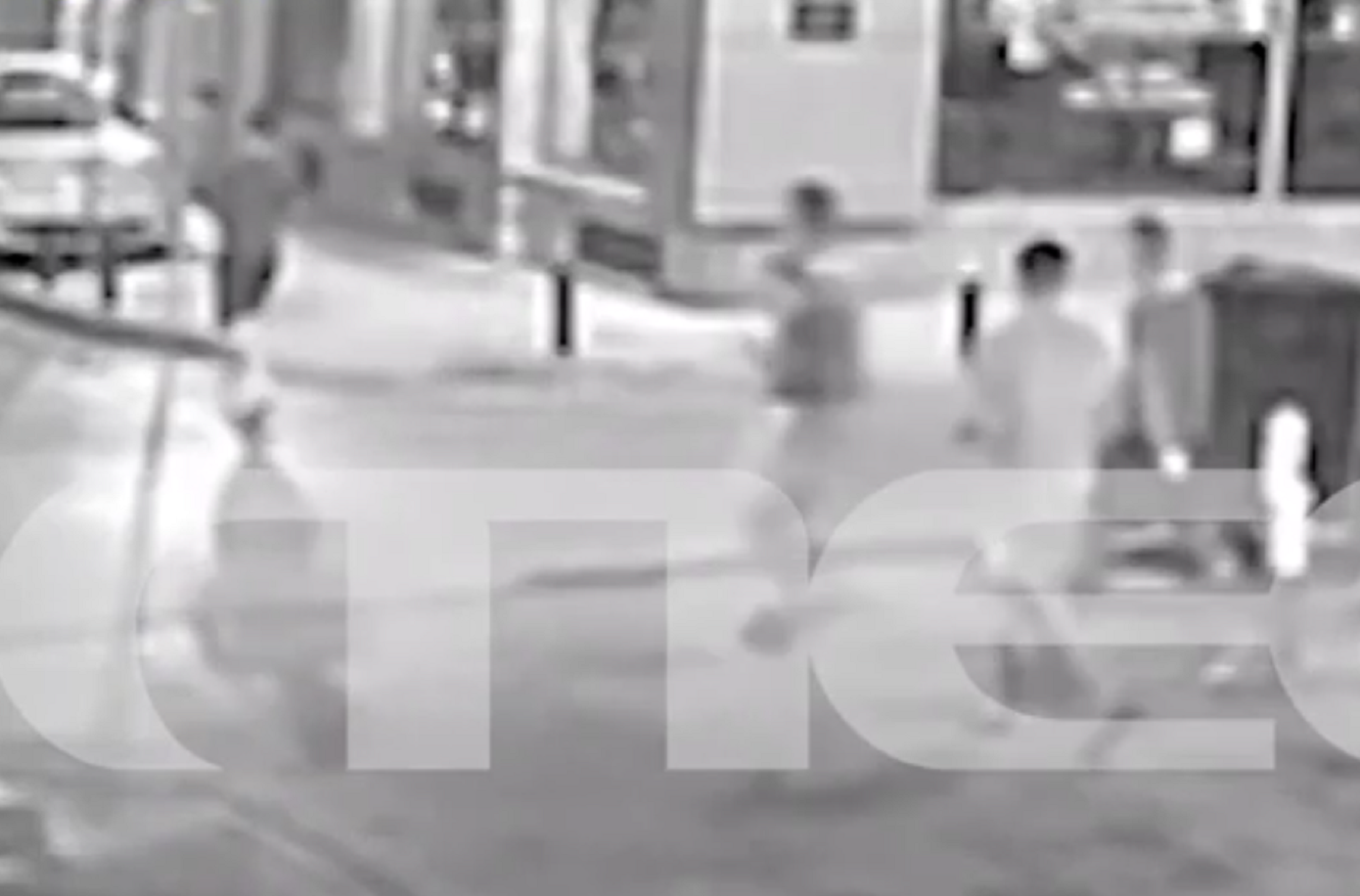 «Θα μπορούσαν να με δολοφονήσουν» – Συγκλονίζει ομοφοβική επίθεση κατά 24χρονου στο Περιστέρι