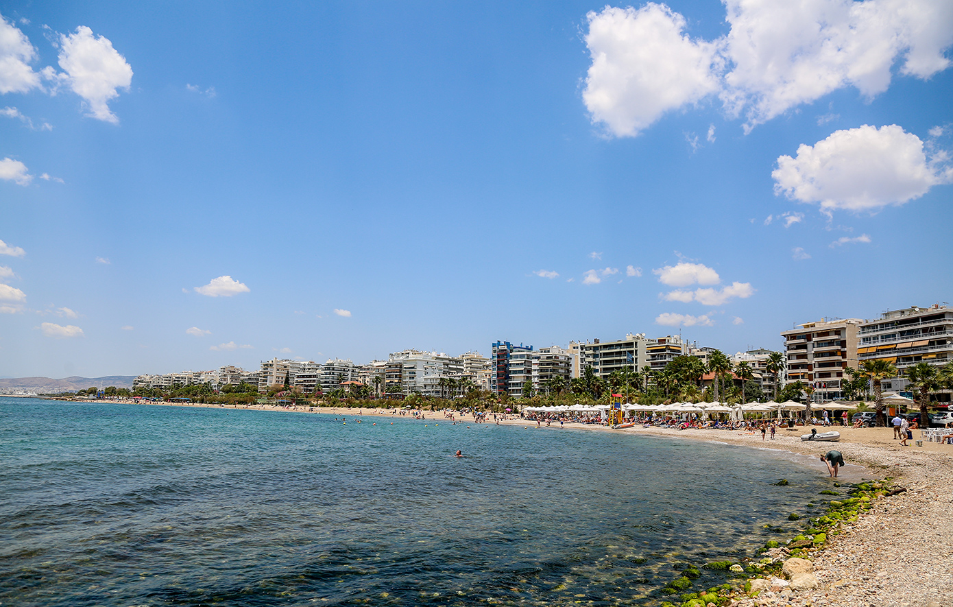 Εντείνεται το μυστήριο με το νεκρό παιδί στο Παλαιό Φάληρο: Αποκλείστηκε η ανθρωποκτονία, αλλά… κανείς δεν το αναζητά