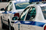 Μηνύματα σε 13χρονη έστελνε ο 50χρονος που οχυρώθηκε στη Μεγαλόπολη και απειλούσε να βάλει τέλος στη ζωή του
