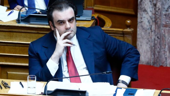 Πιερρακάκης για την πρόταση του ΠΑΣΟΚ: «Αν επιθυμείτε να κλείσετε τις τράπεζες, απευθυνθείτε στον ΣΥΡΙΖΑ που έχει την τεχνογνωσία…»