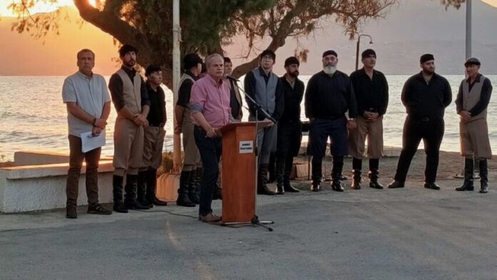 Συγκινητική εκδήλωση τιμής και μνήμης στο Μνημείο Εκτελεσθέντων του Δήμου Πλατανιά