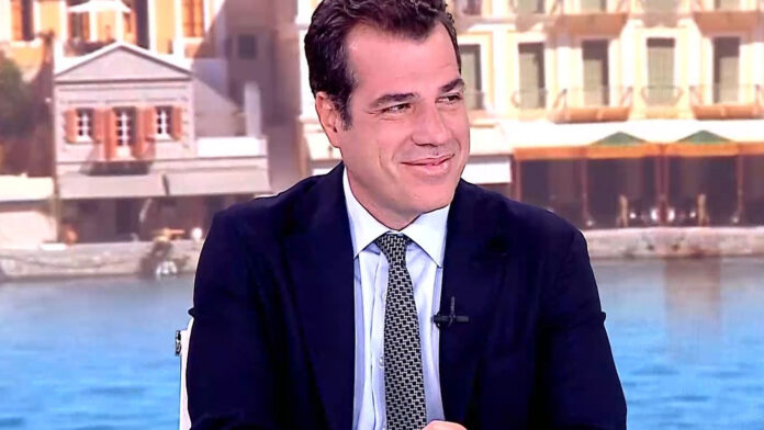 Πλεύρης για μεταναστευτικό: «Η παράτυπη είσοδος στη χώρα φέρνει επιπτώσεις»