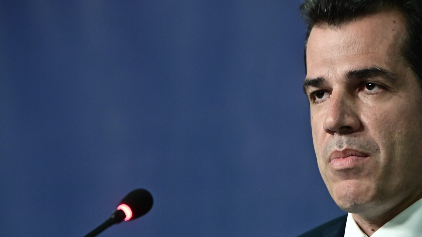 Πλεύρης στη συνάντηση με τον Αιγύπτιο πρέσβη: Η βελτίωση συνεργασίας στις επιστροφές, κλειδί για την ενίσχυση της νόμιμης μετανάστευσης