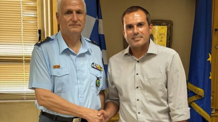Σύσκεψη Αντιδημάρχου Πύργου με τον Διευθυντή Αστυνομίας Ηλείας
