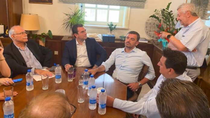 Συνάντηση Δημάρχου Πύργου με τον Γραμματέα της ΝΔ για Πολιτική Επιτροπή