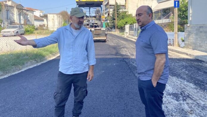 Επιθεώρηση Δημάρχου Τρικκαίων στις εργασίες ασφαλτόστρωσης