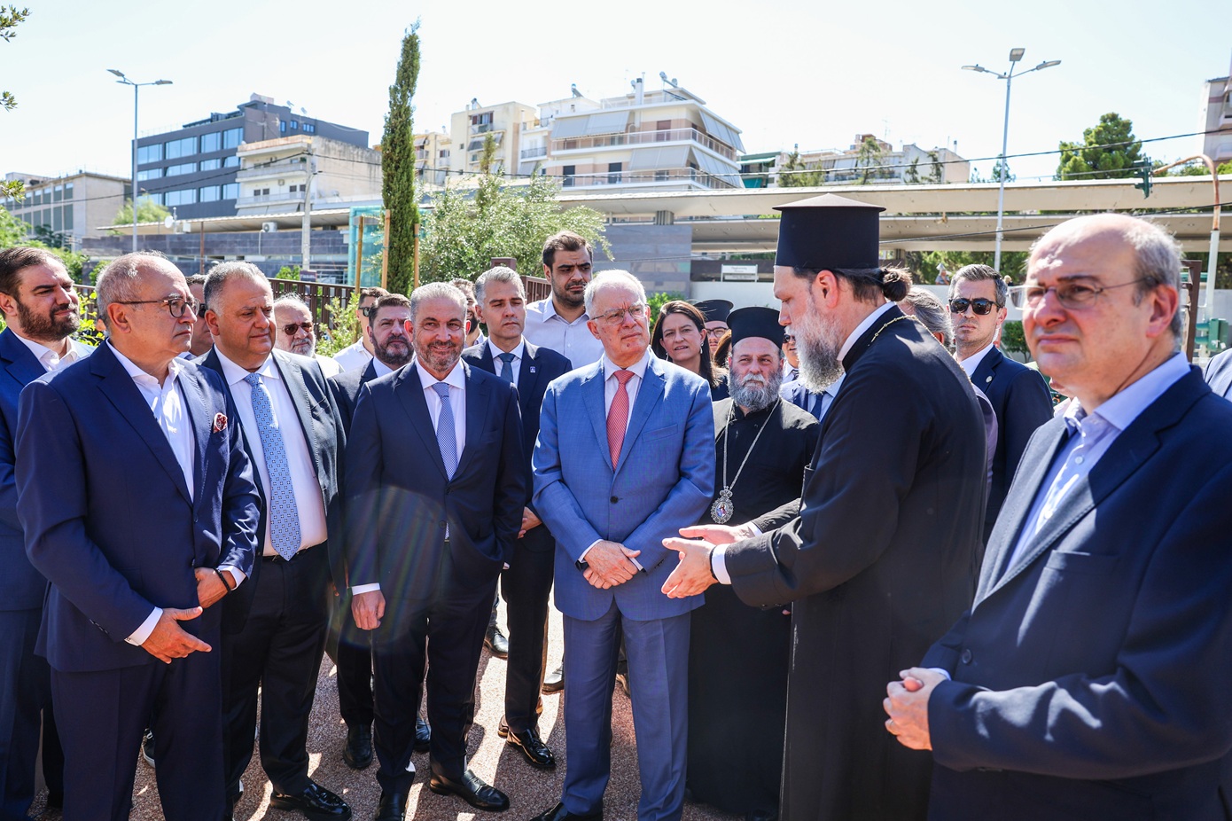 Τους χώρους του υπό κατασκευή Ιωνικού Κέντρου της Ιεράς Μητρόπολης Νέας Ιωνίας επισκέφτηκε ο Κωνσταντίνος Τασούλας