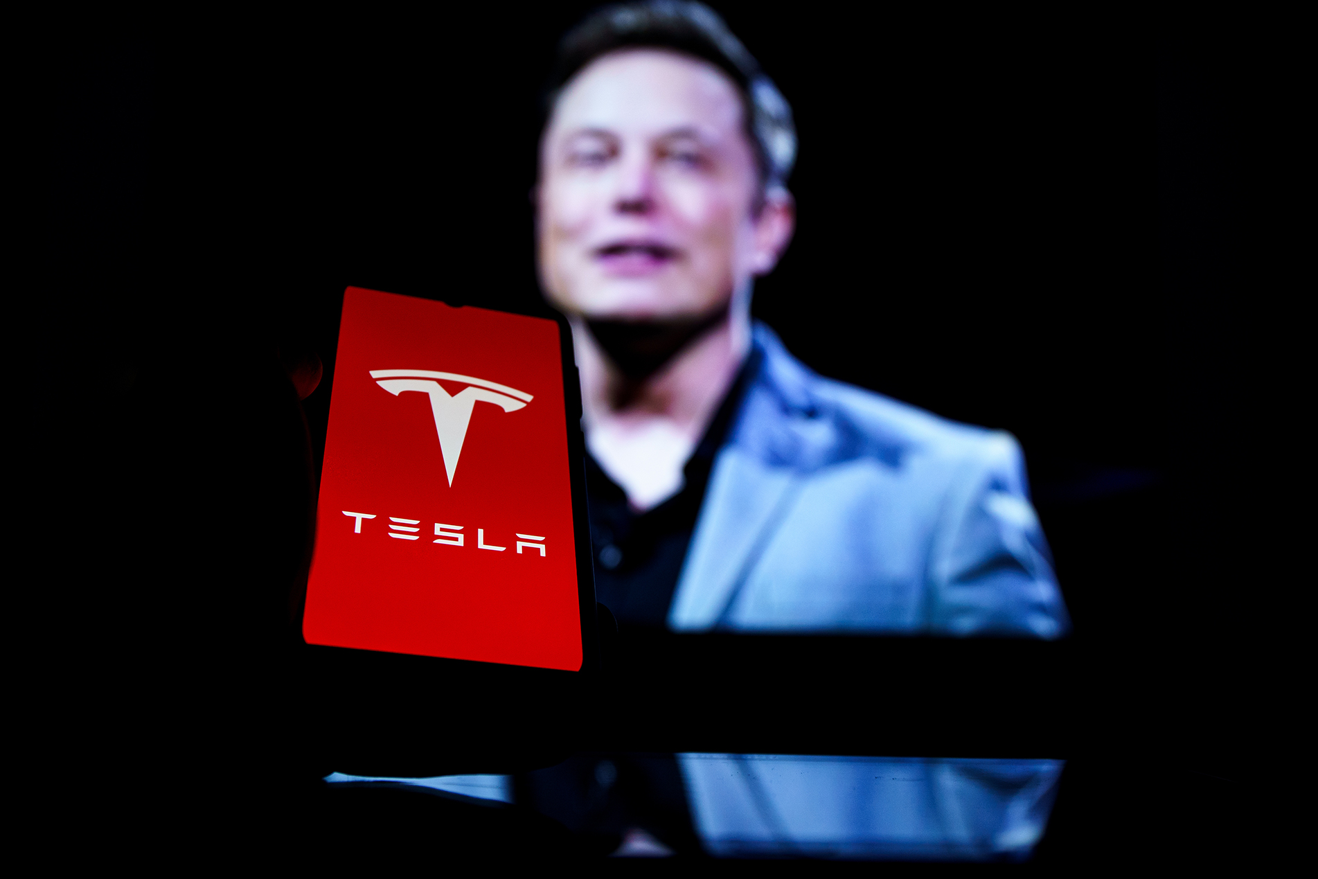 Σάλος στην Tesla, μετά την ίδρυση νέου κόμματος από τον Μασκ – Πτώση 7% στη μετοχή