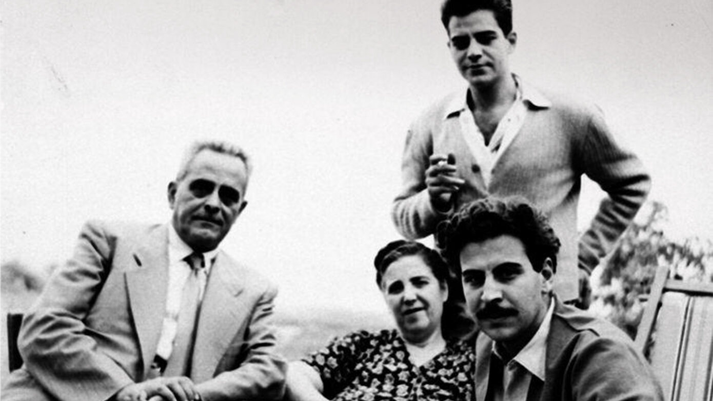 «Σύγχρονο μνημείο» το πατρικό σπίτι των Μίκη και Γιάννη Θεοδωράκη στον Γαλατά Χανίων
