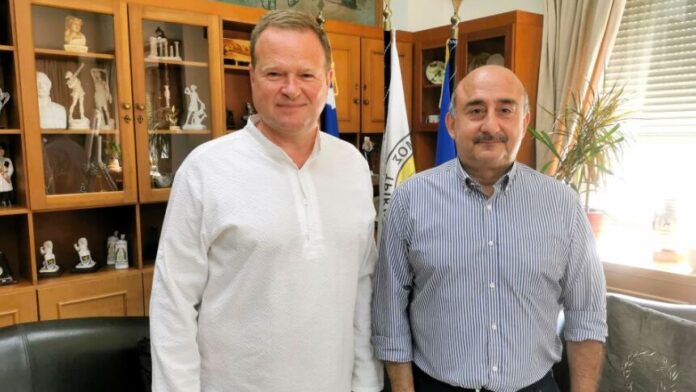 Ο Γερμανός Υφυπουργός Δικαιοσύνης επισκέπτεται τον Δήμο Τρικκαίων