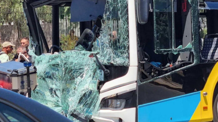 Θανατηφόρα μετωπική σύγκρουση στο Κιλκίς: Μία νεκρή και πέντε τραυματίες