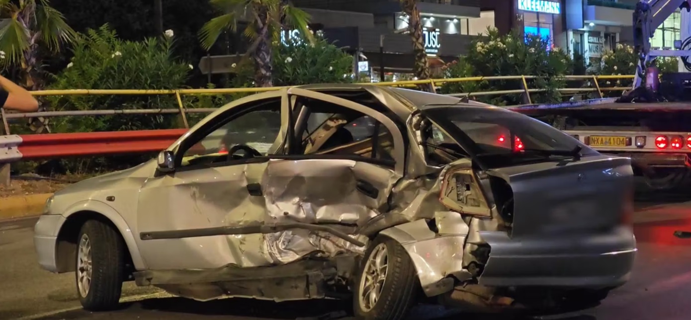 Σύγκρουση στη λεωφόρο Συγγρού: Κυκλοφοριακή αναστάτωση – Ένας τραυματίας