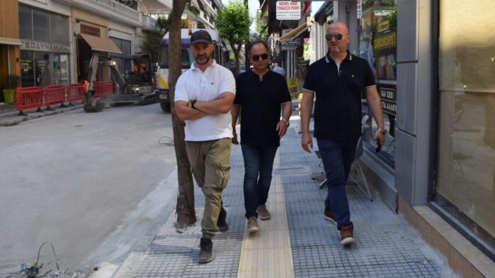 Επιθεώρηση Δημάρχου σε έργα ανάπλασης στην καρδιά της Καρδίτσας