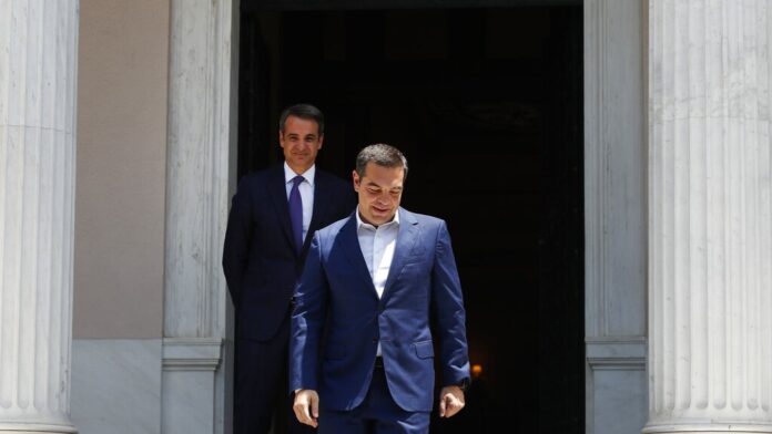 Ανεβαίνει το πολιτικό θερμόμετρο: Σύγκρουση Μητσοτάκη-Τσίπρα για το 2015 – Αιχμές και προς Ανδρουλάκη