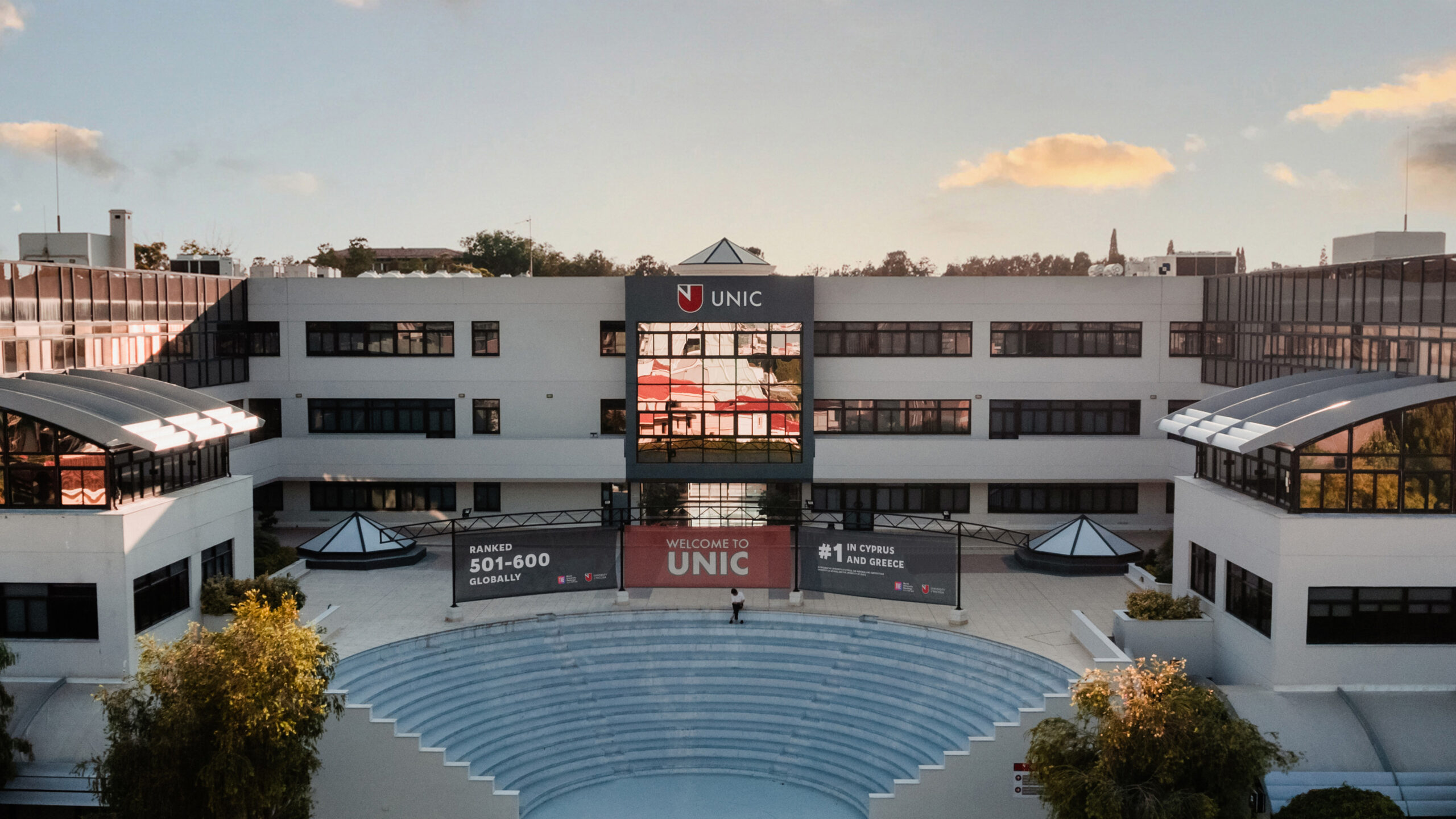 Το Πανεπιστήμιο Λευκωσίας στην κορυφή της εκπαίδευσης: Προγράμματα που διαμορφώνουν τους ηγέτες του μέλλοντος