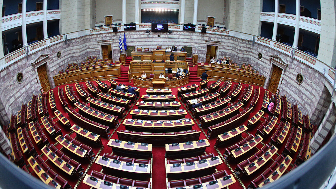 Απευθείας η ανάλυση του πορίσματος για τον Κώστα Αχ. Καραμανλή στη Βουλή – Απόψε η κρυφή ψηφοφορία
