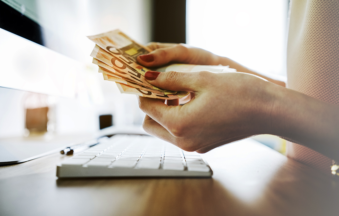 Ενισχυμένοι κανόνες εποπτείας τραπεζών – Τι ισχύει για δάνεια, έλεγχο ξεπλύματος και παραβάσεις