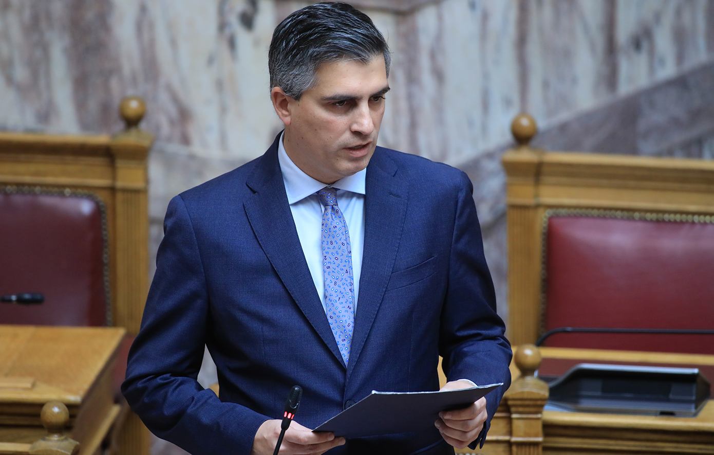 Εγκαινιάστηκε το καινοτόμο δίκτυο φωτοβολταϊκών πάρκων στην Ολυμπία Οδό – «Πρότυπο βιώσιμης υποδομής», δήλωσε ο Χρίστος Δήμας